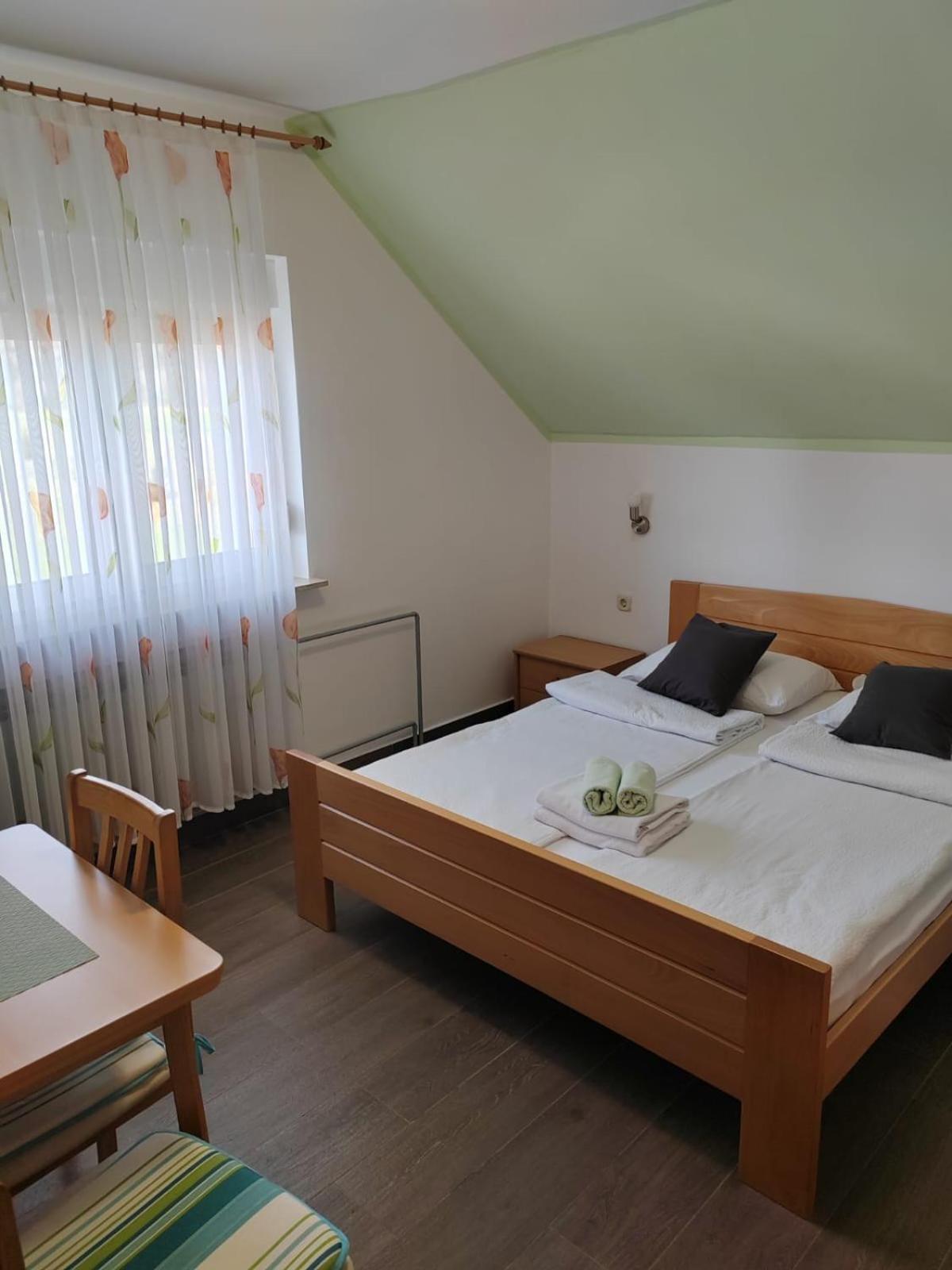 House Pljesevica Hotel Plitvička Jezera Eksteriør billede